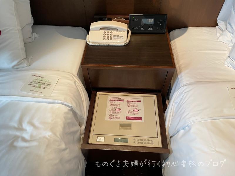 『沖縄ハーバービューホテル』8F「部屋」ベッドルーム