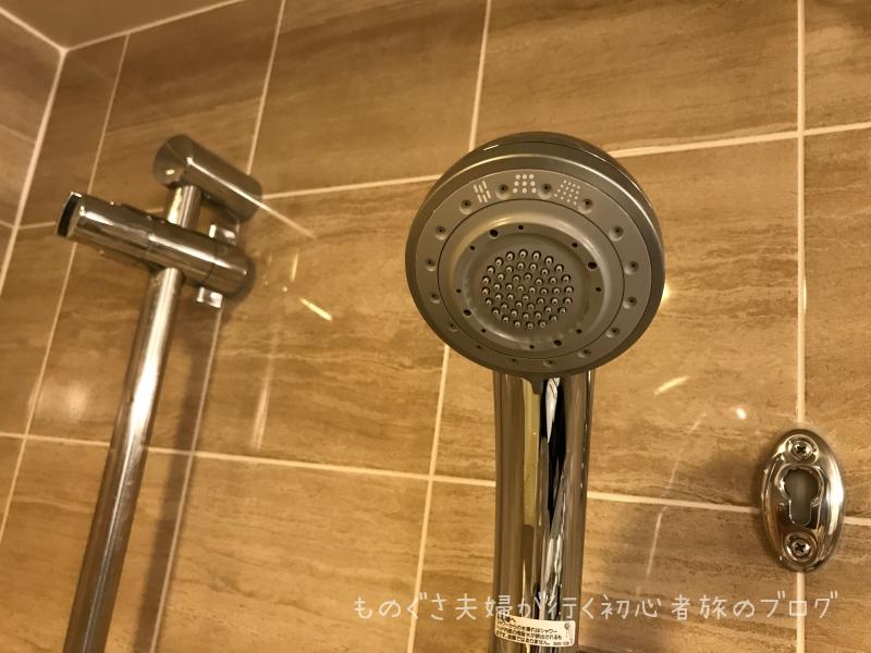 『沖縄ハーバービューホテル』8F「クラブツイン」バスルーム
