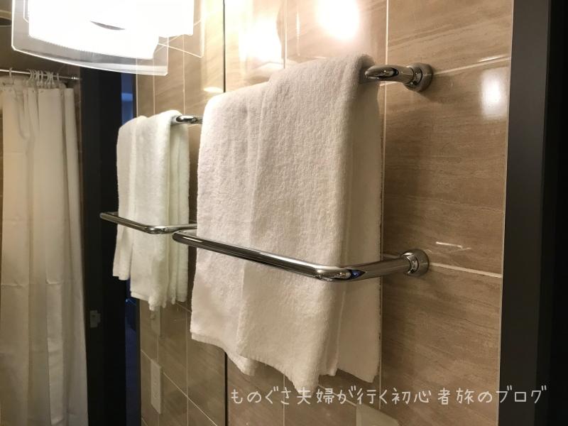 『沖縄ハーバービューホテル』8F「クラブツイン」バスルーム