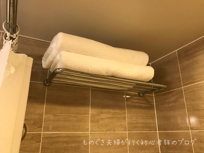 『沖縄ハーバービューホテル』8F「クラブツイン」バスルーム