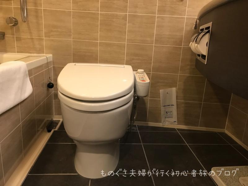 『沖縄ハーバービューホテル』8F「クラブツイン」バスルーム