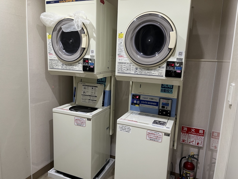 館内設備：コインランドリー